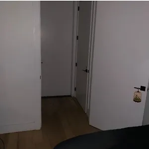 2 Bed Duplex With Private Yard New York